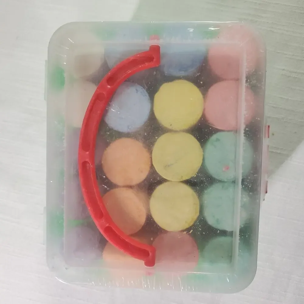 Sidewalk Chalk 20 Piece Set Washable Non-Toxic Outdoor Art Chalk Jumbo Crayons